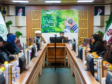 نشست خبری دبیر زندگی با آیه ها به وقت نوجوانی